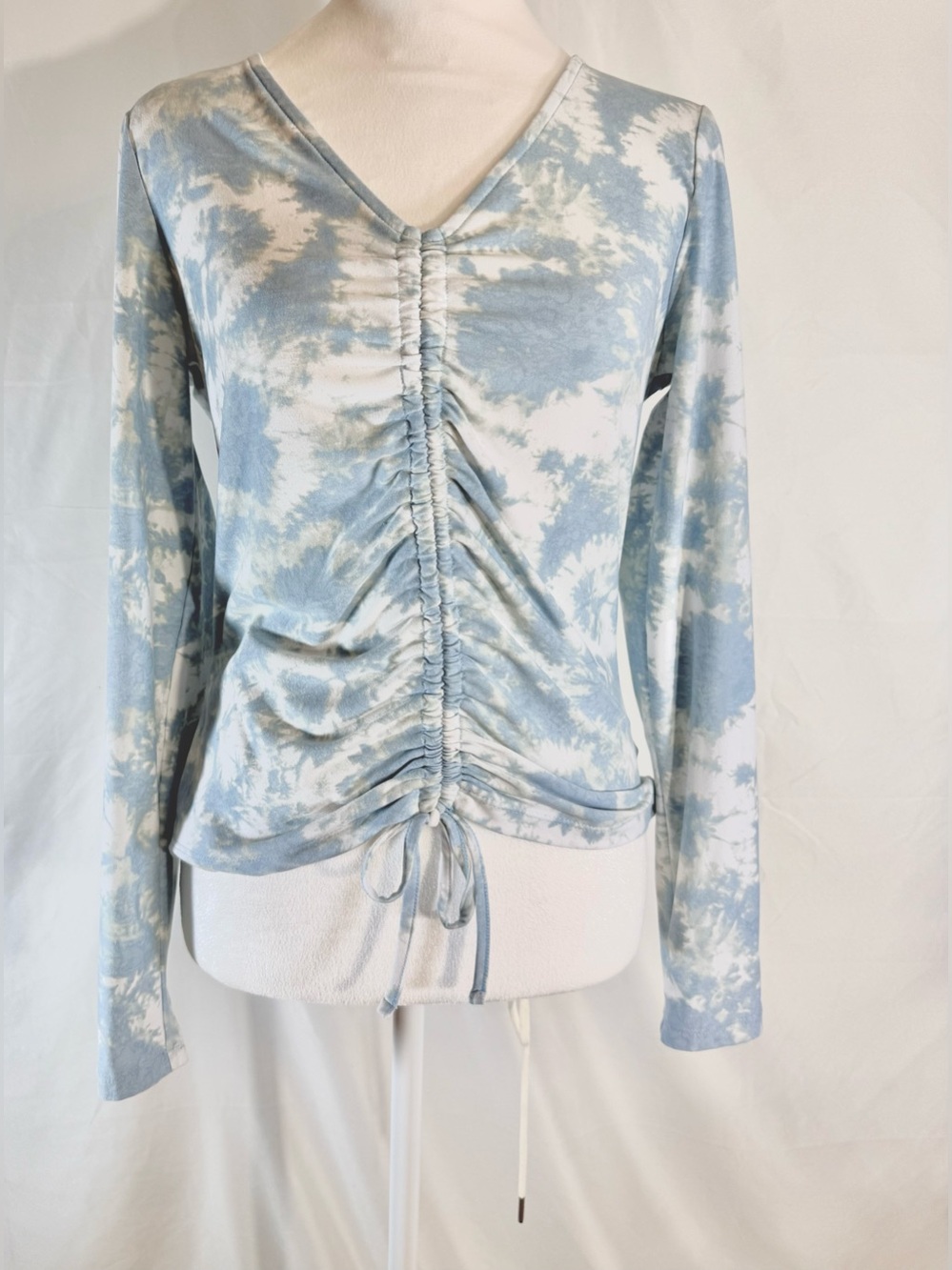 No Comment Lightweight Snug Long Sleeve Crop Top With Front Ruched Tie Detail